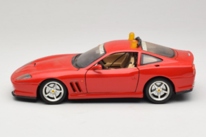 Ferrari 550 Maranello Safety Car Rosso Corsa Bburago 1:18 3064-P1 Métal — image 4 sur 8