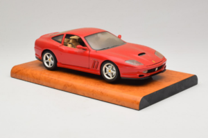 Ferrari 550 Maranello Technik Museum Speyer Edition Bburago 1:18 B001 Métal — image 6 sur 8
