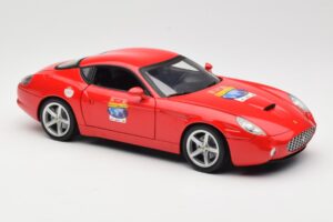 Ferrari 575 GTZ Zagato Rouge Hot Wheels 1:18 L2960 Métal — image 6 sur 8