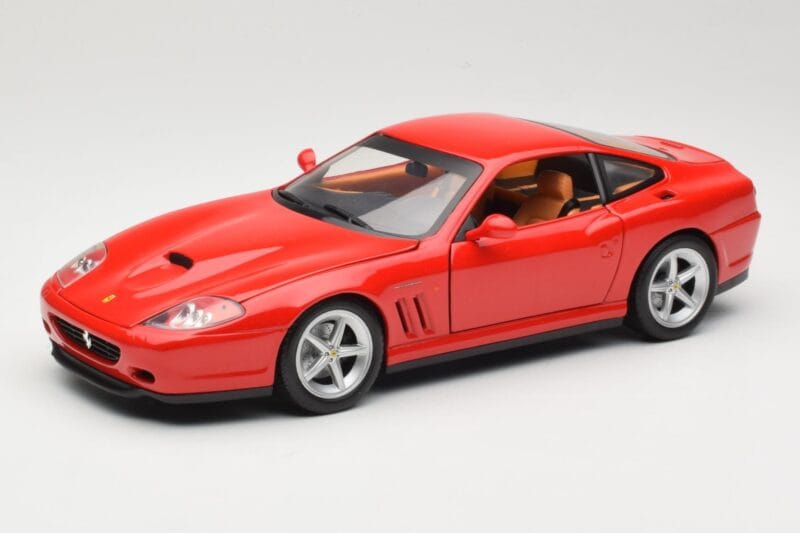 Ferrari 575M Maranello Rouge Hot Wheels 1:18 54937 Métal