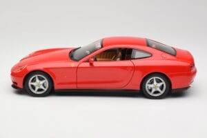 Ferrari 612 Scaglietti Rosso Corsa Hot Wheels 1:18 B6047 Métal — image 4 sur 8