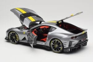 Ferrari 812 Competizione Grigio Coburn Bburago 1:18 18-01647 Métal — image 5 sur 8