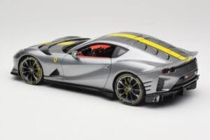 Ferrari 812 Competizione Grigio Coburn Bburago 1:18 18-01647 Métal — image 7 sur 8