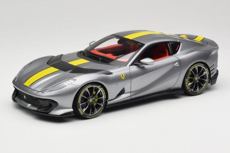 Ferrari 812 Competizione Grigio Coburn Bburago 1:18 18-01647 Métal