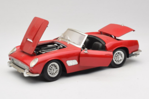 Ferrari California Cabriolet Rouge Tonka 1:18 01109-P1 Métal — image 2 sur 8