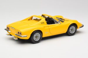 Ferrari Dino 246 GTS Jaune Hot Wheels 1:18 23920 Métal — image 3 sur 8
