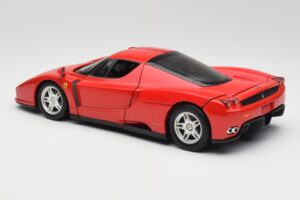 Ferrari Enzo Rouge Hot Wheels 1:18 56293 Métal — image 7 sur 8