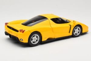Ferrari Enzo Jaune Hot Wheels 1:18 C1550 Métal — image 3 sur 8