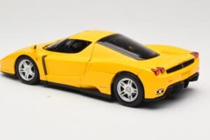 Ferrari Enzo Jaune Hot Wheels 1:18 C1550 Métal — image 7 sur 8