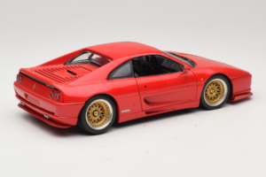 Ferrari F355 Berlinetta Rouge Avec Jantes Or Personnalisées UT Models 1:18 180074020-P5 Métal — image 3 sur 8