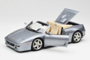 Ferrari F355 Spider Argent Hot Wheels 1:18 23907-M1 Métal — image 2 sur 8