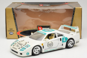 Ferrari F40 4444 Tage Garanta #4 Blanc Bburago 1:18 3332-W5 Métal — image 8 sur 8