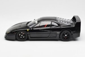 Ferrari F40 Noir Kyosho 1:18 08416BK Métal — image 6 sur 10