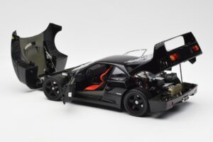Ferrari F40 Noir Kyosho 1:18 08416BK Métal — image 7 sur 10