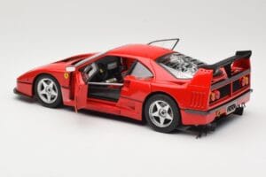 Ferrari F40 Competizione Test Version Rouge Hot Wheels 1:18 P9922 Métal — image 5 sur 8