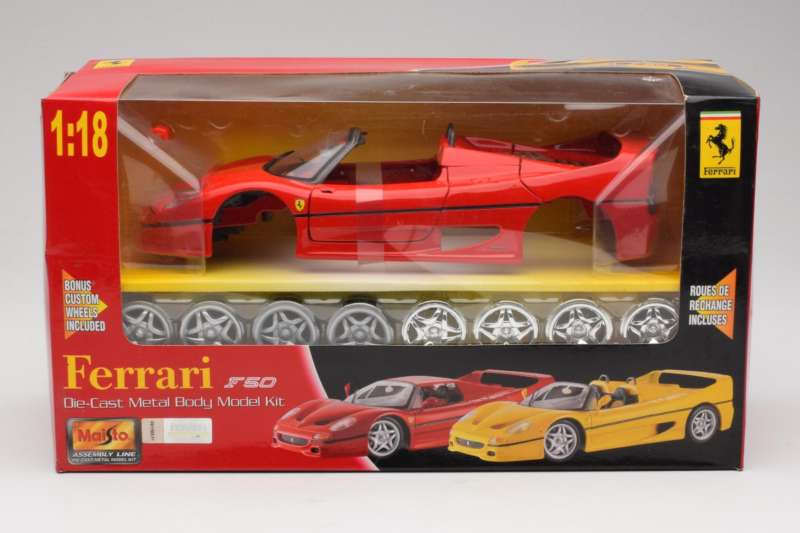 Ferrari F40 Rouge Model Kit Maisto 1:18 39822 Métal
