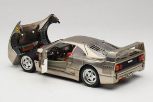 Ferrari F40 Dark Chrome Silver Kroymans Édition Limitée Bburago 1:18 3032-C2 Métal — image 5 sur 8
