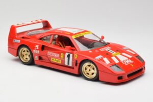 Ferrari F40 Evoluzione Bburago 1:18 3042 Métal — image 6 sur 8