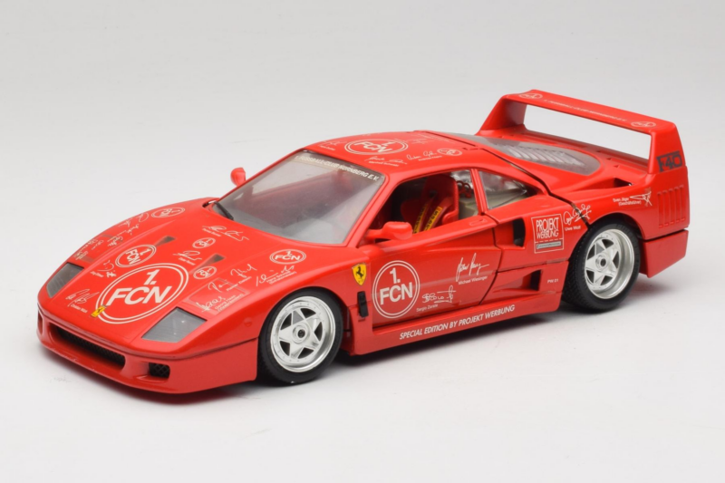 Ferrari F40 Evoluzione FC Nürnberg Special Edition Rouge Bburago 1:18 3042-FCN Métal