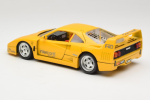 Ferrari F40 Interconti Car HiFi Jaune Bburago 1:18 3032-I1 Métal — image 7 sur 8
