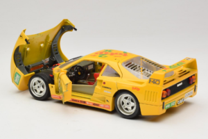 Ferrari F40 Totip Jolly Club #2 Jaune Bburago 1:18 3332-Y1 Métal — image 5 sur 8