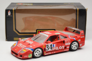 Ferrari F40 LM Pilot #34 Ferte / Thavenin / Palau 24 Hours of Le Mans 1995 Rouge Bburago 1:18 3032-P3 Métal — image 8 sur 8