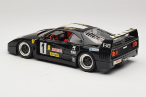 Ferrari F40 Pirelli Agip #1 Noir Bburago 1:18 3332-B1 Métal — image 7 sur 8