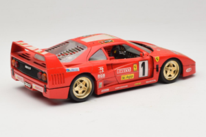 Ferrari F40 Evoluzione #1 Pirelli Agip Rouge avec Roues Or 1992 Bburago 1:18 3042-P2 Métal — image 3 sur 8
