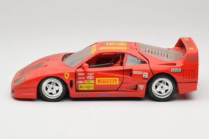 Ferrari F40 Pirelli BBS Rouge Bburago 1:18 3032-P4 Métal — image 4 sur 8