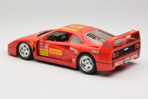 Ferrari F40 Pirelli BBS Rouge Bburago 1:18 3032-P4 Métal — image 7 sur 8