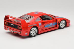 Ferrari F40 PPG Auto Refinish Rouge Bburago 1:18 3332-P1 Métal — image 3 sur 8