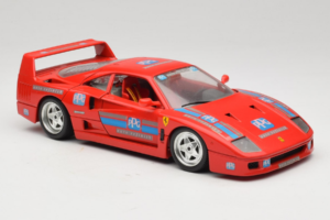 Ferrari F40 PPG Auto Refinish Rouge Bburago 1:18 3332-P1 Métal — image 6 sur 8