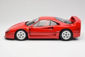Ferrari F40 Rouge Norev 1:12 127900 Métal — image 3 sur 6