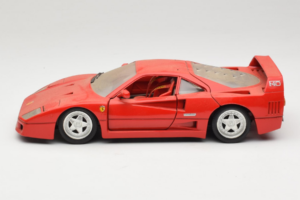 Ferrari F40 Rouge Tonka 1:18 17004 Métal — image 4 sur 8