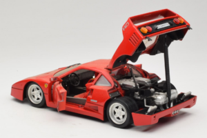 Ferrari F40 Rouge Tonka 1:18 17004 Métal — image 5 sur 8