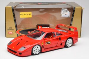Ferrari F40 Rouge Bburago 1:18 3332 Métal — image 8 sur 8