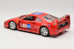 Ferrari F40 #40 the0123 Rouge 1987 Bburago 1:18 3332-P5 Métal — image 7 sur 8