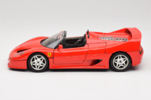 Ferrari F50 Cabriolet Rouge Bburago 1:18 3372-P1 Métal — image 4 sur 8