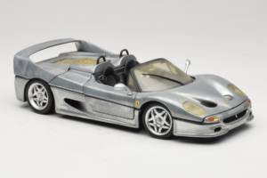 Ferrari F50 Cabriolet Chrome Silver Édition Limitée Hot Wheels 1:18 25741 Métal — image 6 sur 8