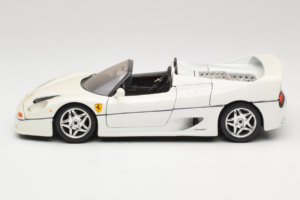 Ferrari F50 Cabriolet Blanc Bburago 1:18 3352-W1 Métal — image 4 sur 8