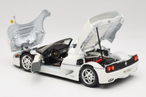 Ferrari F50 Cabriolet Blanc Bburago 1:18 3352-W1 Métal — image 5 sur 8