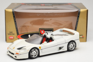 Ferrari F50 Cabriolet Blanc Bburago 1:18 3352-W1 Métal — image 8 sur 8