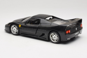 Ferrari F50 Coupé Noir Bburago 1:18 3372-B1 Métal — image 7 sur 8