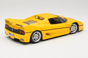 Ferrari F50 Coupé Shell Jaune Maisto 1:18 3076-Y1 Métal — image 3 sur 8