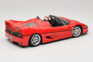 Ferrari F50 Spider Rouge Shell Maisto 1:18 3076-M1 Métal — image 3 sur 8