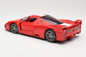 Ferrari FXX Rouge Hot Wheels 1:18 310801 Métal — image 7 sur 8