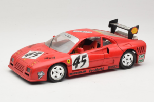 Ferrari 288 GTO Evoluzione #45 Rouge Revell 1:18 48820 Métal