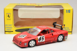 Ferrari 288 GTO Evoluzione #45 Rouge Revell 1:18 48820 Métal — image 8 sur 8
