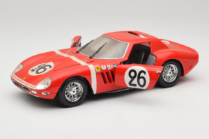 Ferrari 250 GTO #26 Rouge Guiloy 1:18 67526 Métal — image 2 sur 8