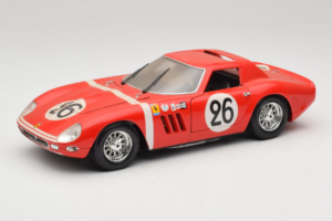 Ferrari 250 GTO #26 Rouge Guiloy 1:18 67526 Métal
